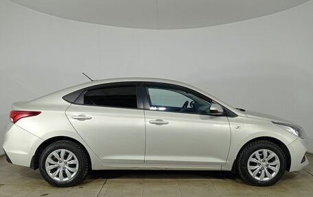 Hyundai Solaris II рестайлинг, 2018 год, 1 350 000 рублей, 4 фотография