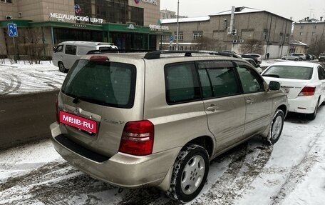 Toyota Kluger I, 2001 год, 1 300 000 рублей, 2 фотография