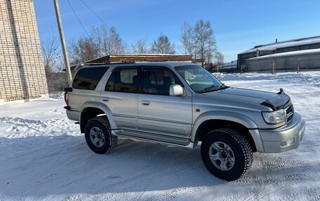 Toyota Hilux Surf III рестайлинг, 2000 год, 1 800 000 рублей, 2 фотография