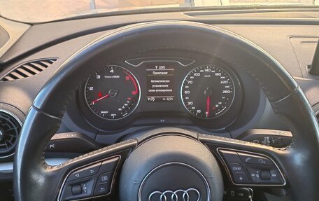 Audi A3, 2018 год, 2 100 000 рублей, 13 фотография