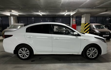 KIA Rio IV, 2019 год, 1 500 000 рублей, 4 фотография