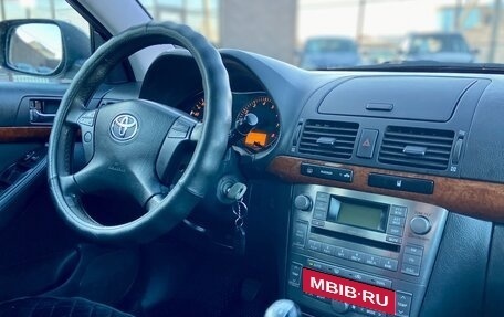 Toyota Avensis III рестайлинг, 2006 год, 899 990 рублей, 13 фотография