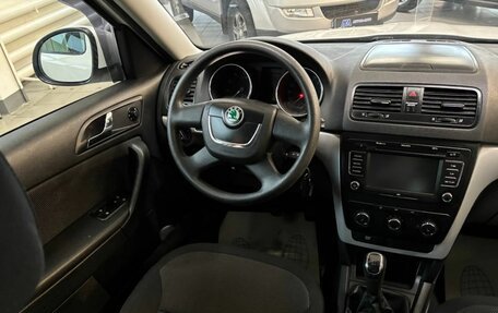 Skoda Yeti I рестайлинг, 2012 год, 920 000 рублей, 15 фотография