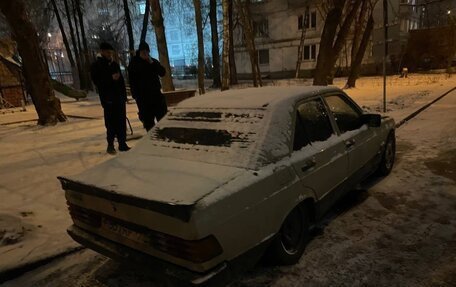 Mercedes-Benz 190 (W201), 1983 год, 65 000 рублей, 5 фотография