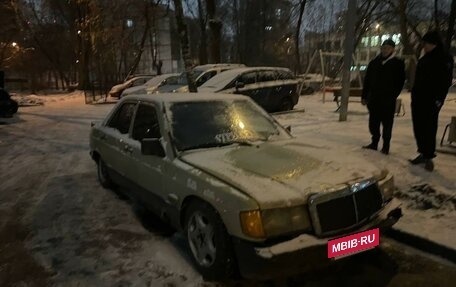 Mercedes-Benz 190 (W201), 1983 год, 65 000 рублей, 4 фотография