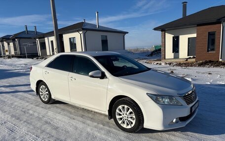 Toyota Camry, 2013 год, 1 900 000 рублей, 1 фотография