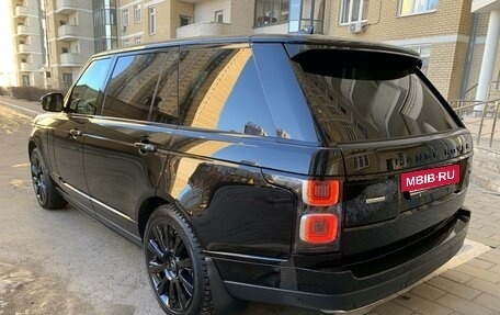 Land Rover Range Rover IV рестайлинг, 2019 год, 12 990 000 рублей, 4 фотография