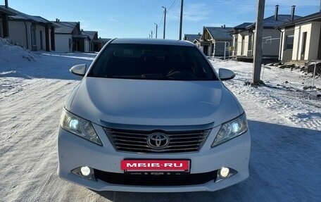 Toyota Camry, 2013 год, 1 900 000 рублей, 2 фотография