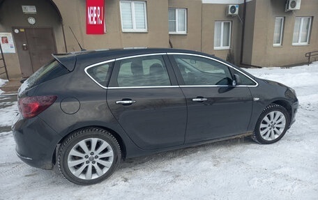 Opel Astra J, 2013 год, 1 050 000 рублей, 8 фотография