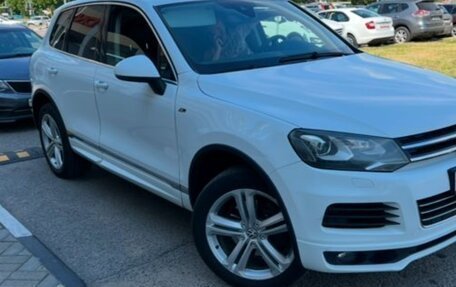 Volkswagen Touareg III, 2013 год, 2 650 000 рублей, 11 фотография