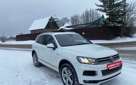 Volkswagen Touareg III, 2013 год, 2 650 000 рублей, 2 фотография