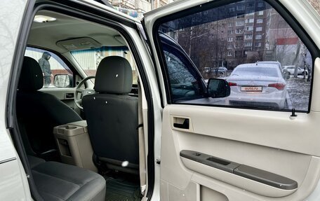 Ford Escape II, 2009 год, 930 000 рублей, 26 фотография