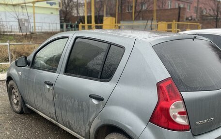 Renault Logan I, 2011 год, 450 000 рублей, 2 фотография