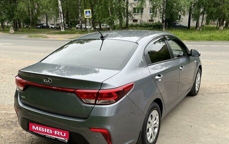 KIA Rio IV, 2018 год, 1 275 000 рублей, 3 фотография