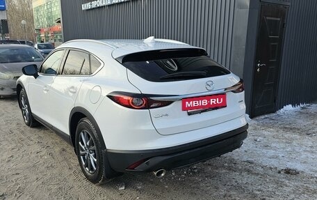 Mazda CX-4, 2023 год, 3 022 000 рублей, 8 фотография