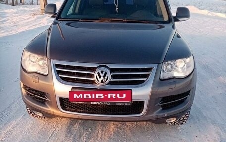 Volkswagen Touareg III, 2007 год, 600 000 рублей, 2 фотография