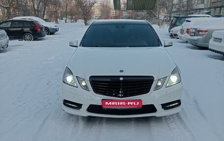 Mercedes-Benz E-Класс, 2011 год, 2 000 000 рублей, 6 фотография