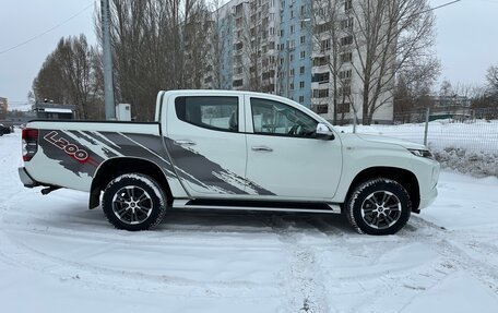 Mitsubishi L200 IV рестайлинг, 2022 год, 3 800 000 рублей, 5 фотография