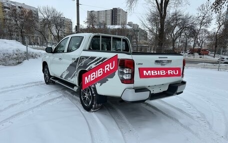 Mitsubishi L200 IV рестайлинг, 2022 год, 3 800 000 рублей, 7 фотография