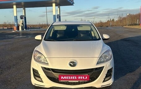 Mazda 3, 2011 год, 830 000 рублей, 2 фотография