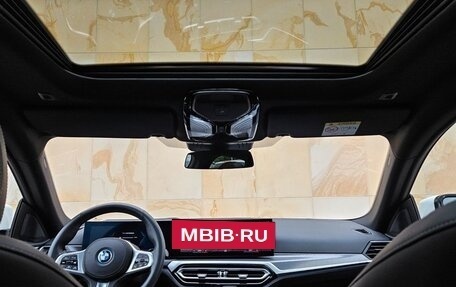 BMW i4, 2023 год, 7 238 000 рублей, 12 фотография