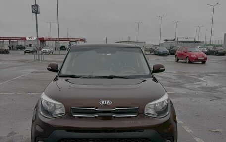 KIA Soul II рестайлинг, 2018 год, 1 820 000 рублей, 1 фотография