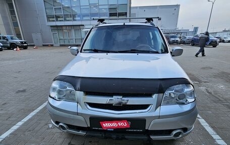 Chevrolet Niva I рестайлинг, 2011 год, 499 999 рублей, 11 фотография