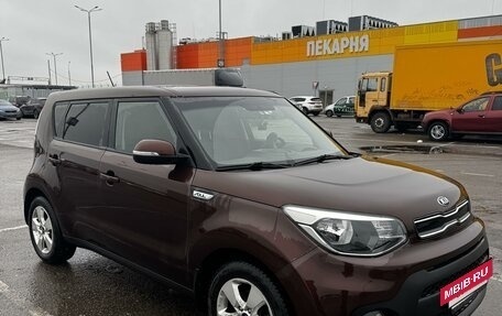 KIA Soul II рестайлинг, 2018 год, 1 820 000 рублей, 7 фотография