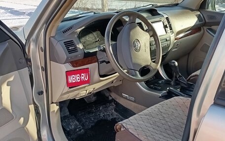 Toyota Land Cruiser Prado 120 рестайлинг, 2003 год, 1 620 000 рублей, 9 фотография