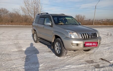 Toyota Land Cruiser Prado 120 рестайлинг, 2003 год, 1 620 000 рублей, 26 фотография