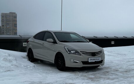 Hyundai Solaris II рестайлинг, 2015 год, 920 000 рублей, 3 фотография