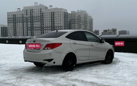 Hyundai Solaris II рестайлинг, 2015 год, 920 000 рублей, 4 фотография