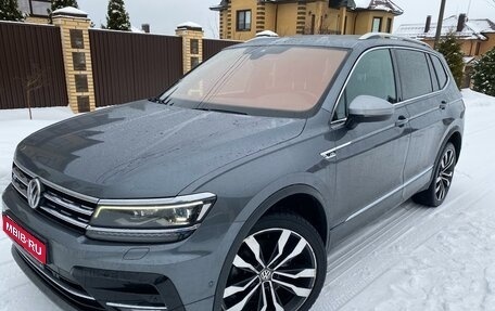 Volkswagen Tiguan II, 2019 год, 3 400 000 рублей, 1 фотография