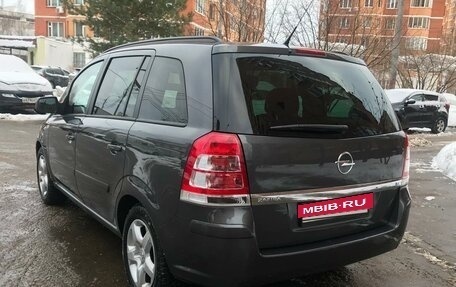 Opel Zafira B, 2012 год, 795 000 рублей, 3 фотография