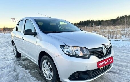 Renault Logan II, 2017 год, 865 000 рублей, 7 фотография