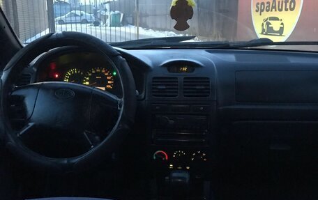 KIA Rio II, 2005 год, 335 000 рублей, 1 фотография