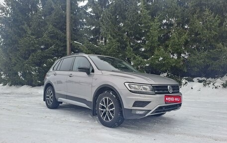 Volkswagen Tiguan II, 2019 год, 2 250 000 рублей, 1 фотография