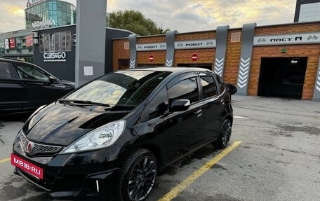 Honda Fit III, 2011 год, 1 200 000 рублей, 4 фотография