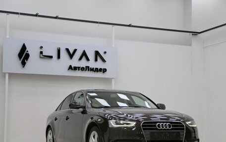 Audi A4, 2015 год, 1 399 000 рублей, 12 фотография