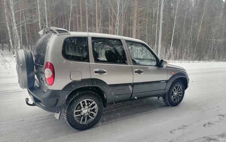 Chevrolet Niva I рестайлинг, 2009 год, 550 000 рублей, 8 фотография