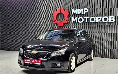 Chevrolet Cruze II, 2010 год, 700 000 рублей, 1 фотография