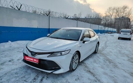 Toyota Camry, 2018 год, 2 399 999 рублей, 8 фотография