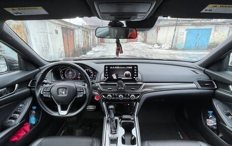 Honda Accord IX рестайлинг, 2018 год, 2 250 000 рублей, 13 фотография