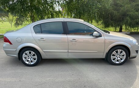 Opel Astra H, 2008 год, 1 000 000 рублей, 2 фотография