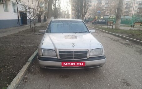 Mercedes-Benz C-Класс, 1995 год, 350 000 рублей, 3 фотография