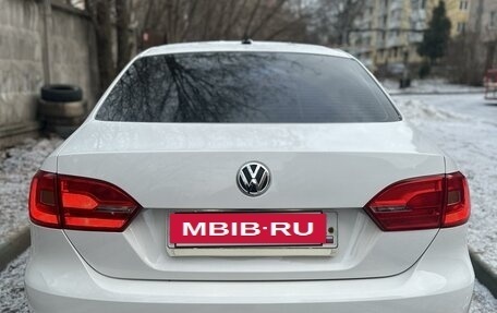 Volkswagen Jetta VI, 2014 год, 1 300 000 рублей, 5 фотография