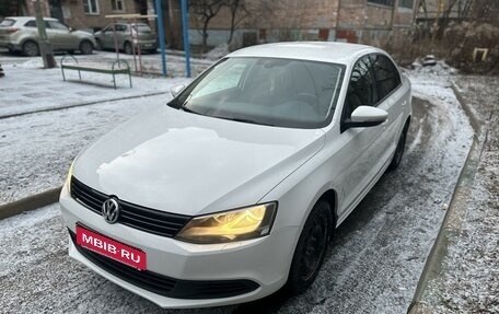 Volkswagen Jetta VI, 2014 год, 1 300 000 рублей, 8 фотография