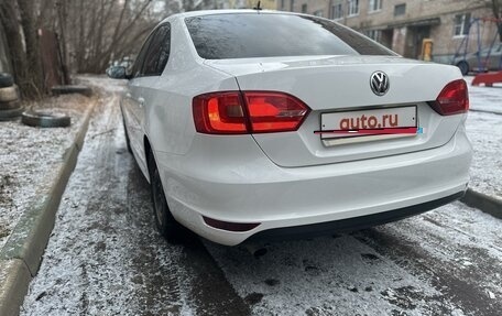 Volkswagen Jetta VI, 2014 год, 1 300 000 рублей, 10 фотография