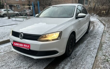 Volkswagen Jetta VI, 2014 год, 1 300 000 рублей, 7 фотография