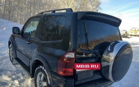 Mitsubishi Pajero III рестайлинг, 2005 год, 1 300 000 рублей, 5 фотография